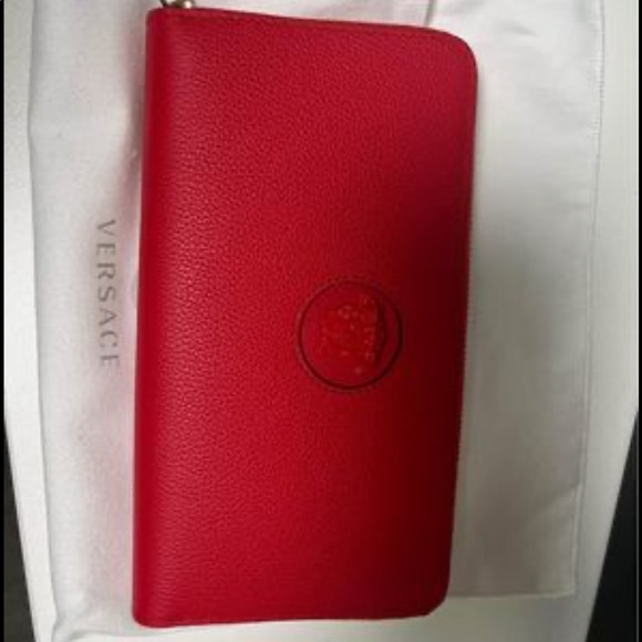 Versace Wallet - Picture 1 of 4
